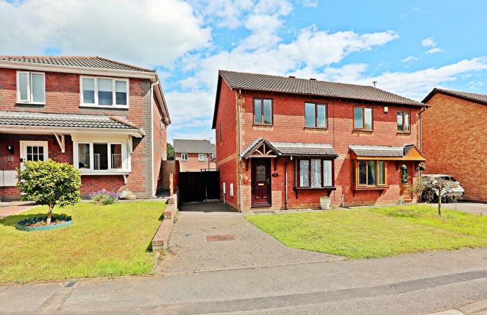 3 Bedroom Semi-Detached House To Rent In Viburnum Rise, Llantwit Fardre, Pontypridd, CF38