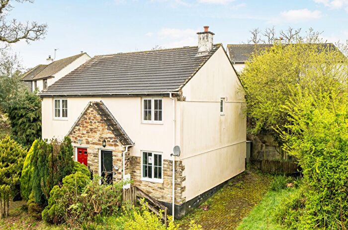 2 Bedroom Semi-Detached House For Sale In Collon Field, Lerryn, Lostwithiel, Cornwall, PL22