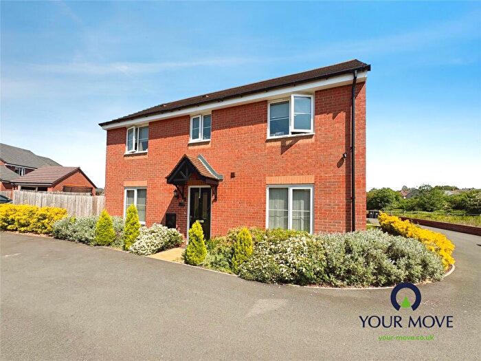 4 Bedroom Detached House For Sale In Smarts Road, Bedworth, Warwickshire, CV12