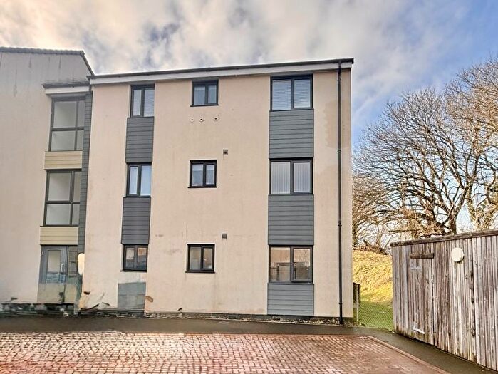 2 Bedroom Flat For Sale In Marazion Way, Plymouth, PL2