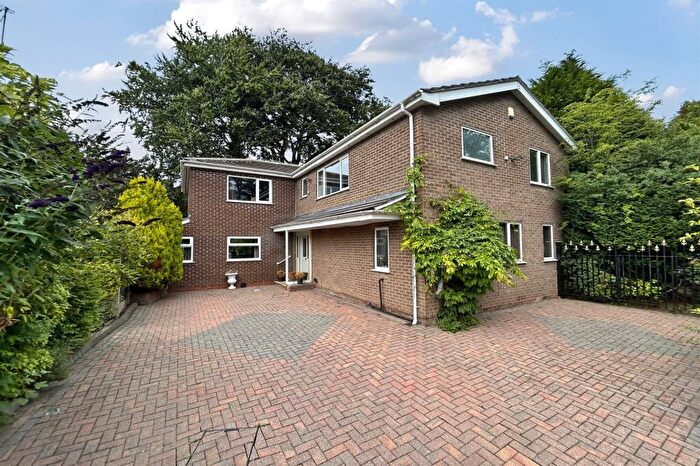 6 Bedroom Detached House For Sale In Summerfield Place, Wilmslow, SK9