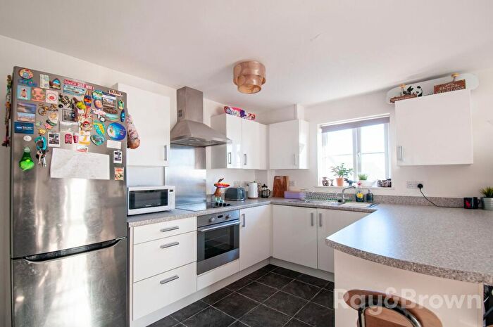 1 Bedroom Flat For Sale In Ashbourn Way, Llanishen, Cardiff, CF14