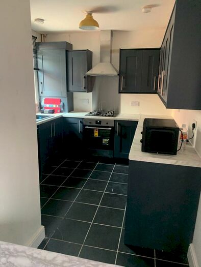 6 Bedroom Detached House To Rent In Salisbury Road, Liverpool - Student House, L15