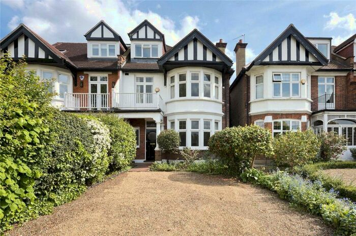 6 Bedroom Semi-Detached House To Rent In Lonsdale Road, London, SW13