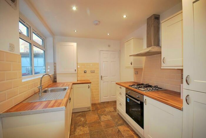 2 Bedroom Flat To Rent In Hotspur Street, Heaton, NE6