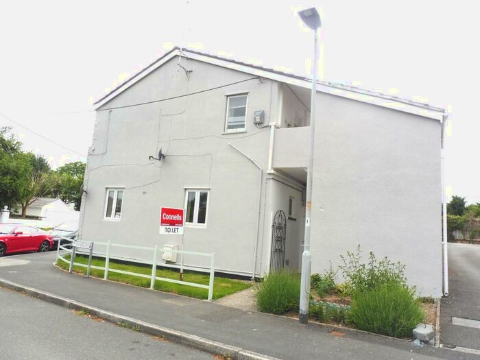 2 Bedroom Flat To Rent In Glenfield Road, Plymouth, PL6