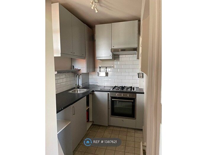 1 Bedroom Flat To Rent In Hannibal Road, London, E1