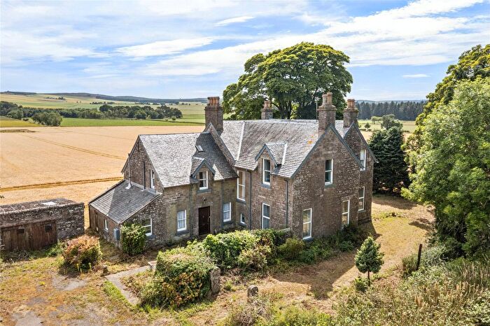 5 Bedroom Detached House For Sale In Forfar, Angus, DD8