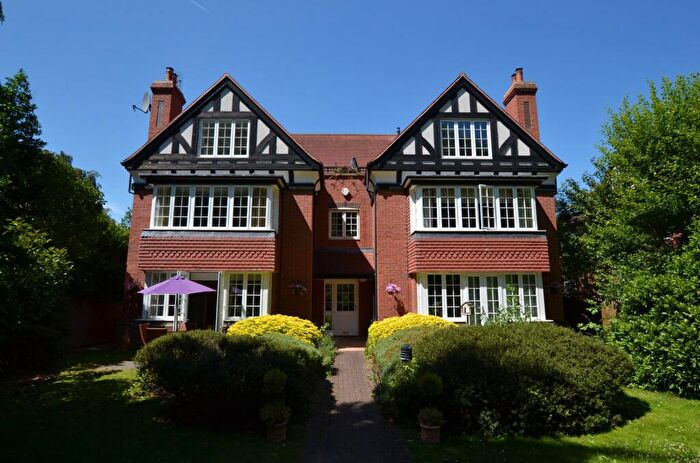2 Bedroom Apartment To Rent In Victoria Embankment, West Bridgford, Nottingham, Nottinghamshire, NG2