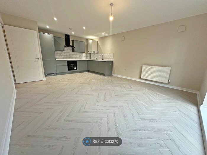 1 Bedroom Flat To Rent In Waterloo Street, Maidstone, ME15