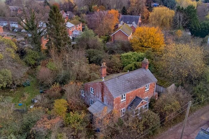 3 Bedroom Detached House For Sale In Watery Lane, Malvern, Worcestershire, WR14