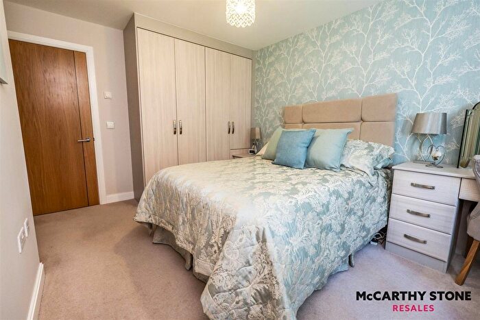 1 Bedroom Flat For Sale In Brueton Place, Blossomfield Road, Solihull, B91