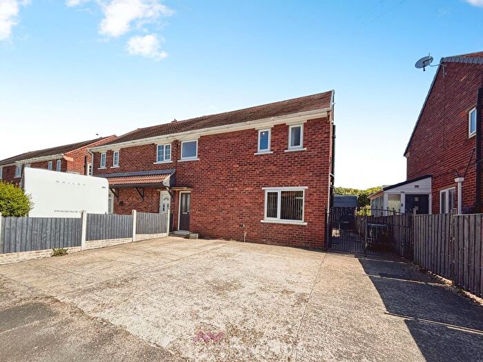 3 Bedroom Semi Detached House To Rent In Old Mill Road, Conisbrough, Doncaster, DN12