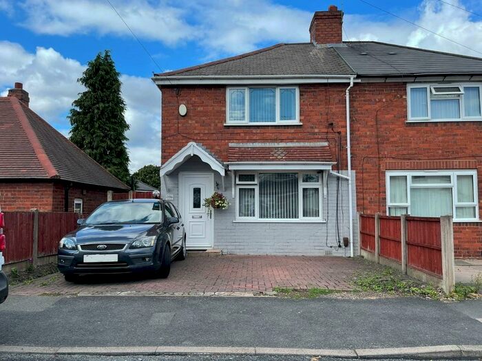 3 Bedroom Semi Detached For Sale In Hall Green Road, West Bromwich