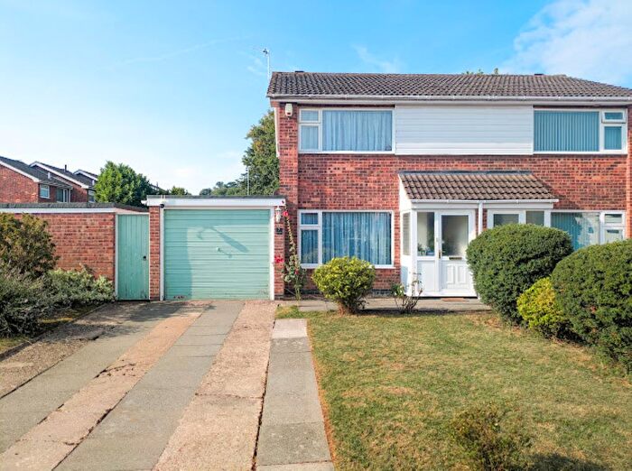 3 Bedroom Semi-detached House For Sale In Conway Close, Loughborough, LE11