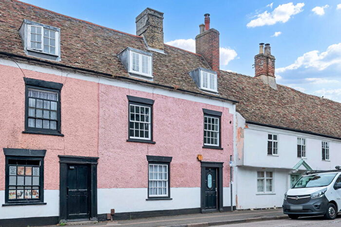 4 Bedroom Terraced House For Sale In Post Street, Godmanchester, Huntingdon, PE29