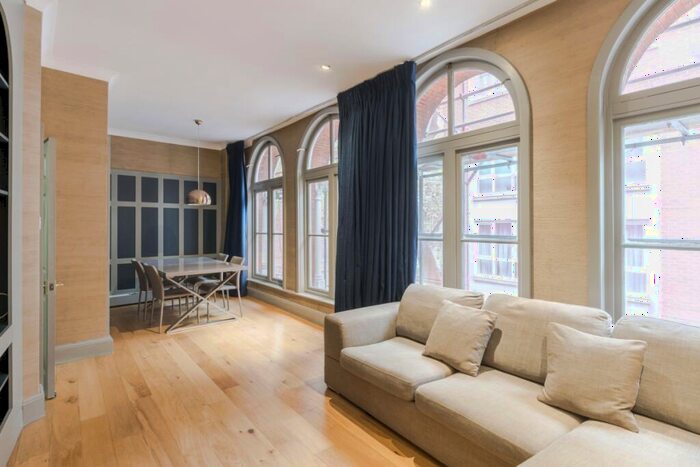 2 Bedroom Apartment To Rent In Little Britain London, EC1A