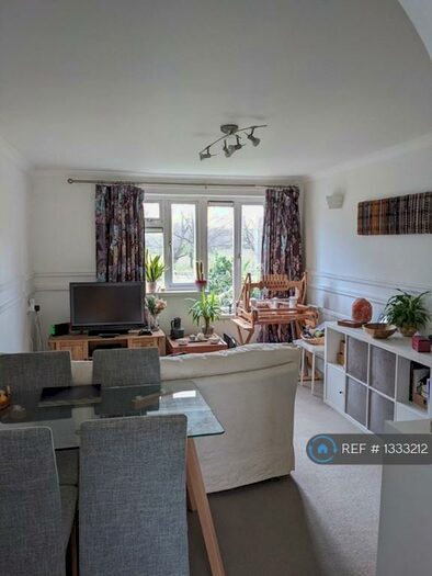 1 Bedroom Flat To Rent In Gomm Road, London, SE16