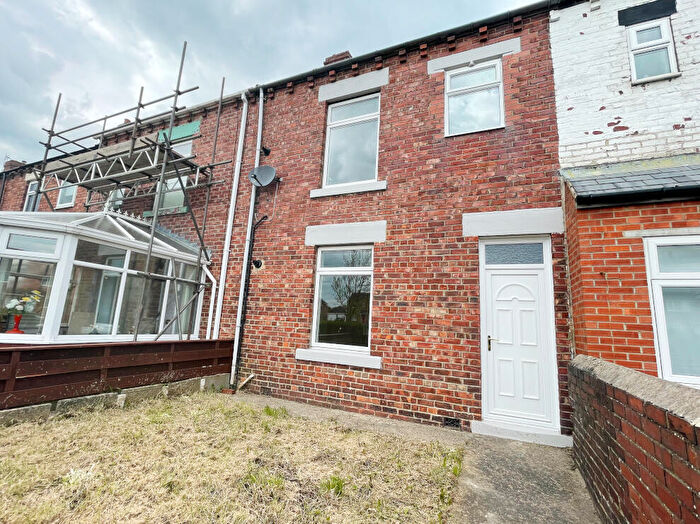 2 Bedroom Apartment To Rent In Prospect Terrace, New Kyo, Stanley, County Durham, DH9