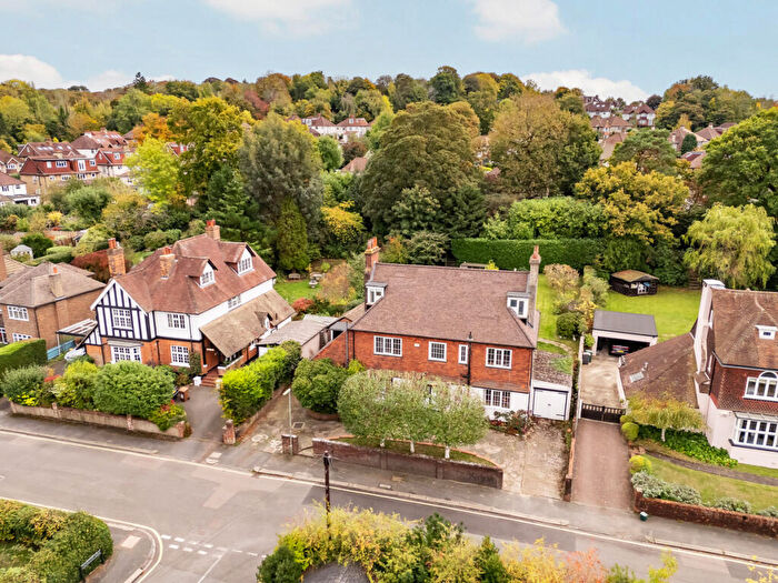 6 Bedroom Detached House For Sale In Hillfield Road, Redhill, RH1