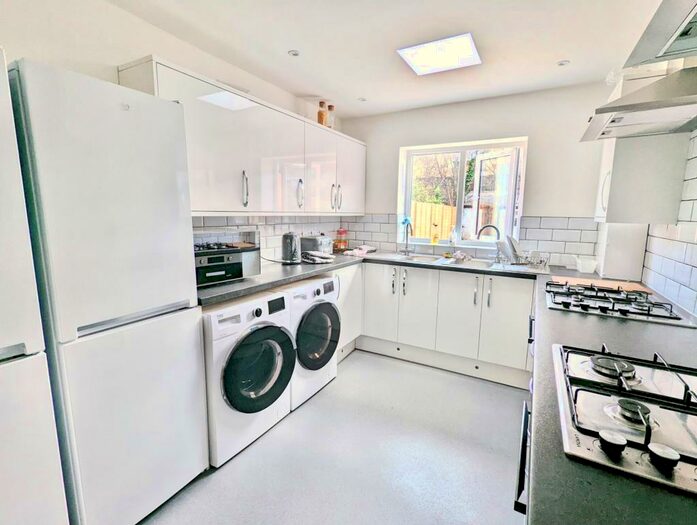 1 Bedroom House To Rent In Chichester Road, Portsmouth, PO2