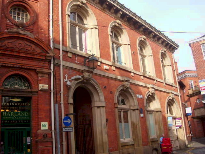 1 Bedroom Apartment To Rent In Star On The Right, Land Of Green Ginger, Hull, HU1