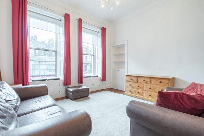 2 Bedroom Flat To Rent In L – Great Junction Street, Edinburgh, EH6