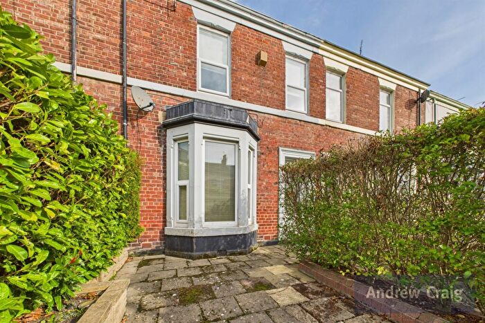 3 Bedroom Terraced House For Sale In Albert Road, Jarrow, NE32