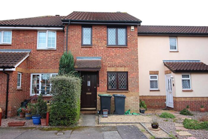 2 Bedroom Terraced House To Rent In Dickens Court, Biggleswade, SG18