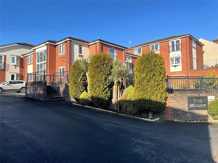 2 Bedroom Flat To Rent In Church Street North, Old Whittington, Chesterfield, Derbyshire, S41