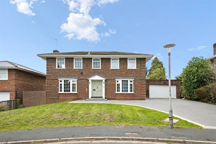 4 Bedroom Detached House For Sale In Potters Cross, Iver, SL0