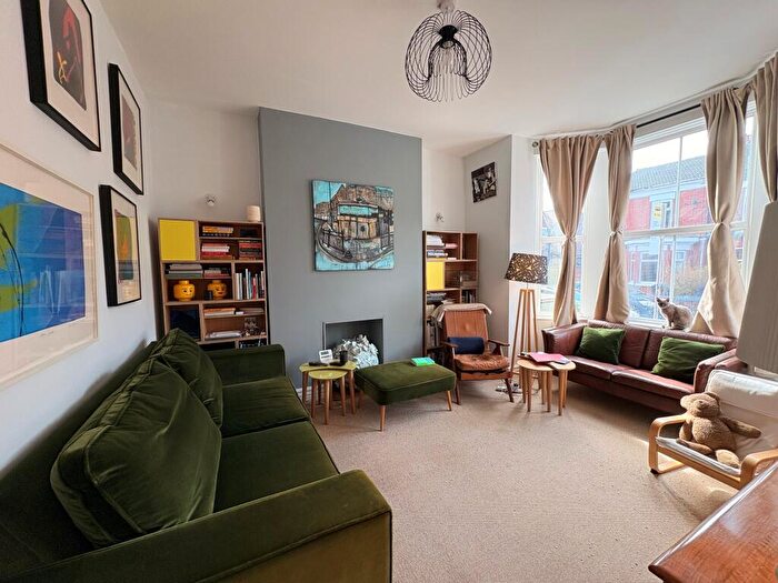 4 Bedroom House To Rent In Marshal Road, M19