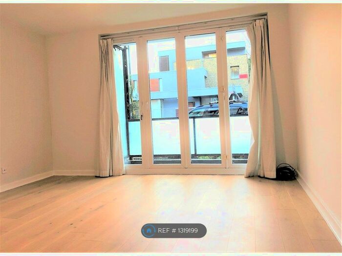 1 Bedroom Flat To Rent In Spring Grove Road, Richmond TW10