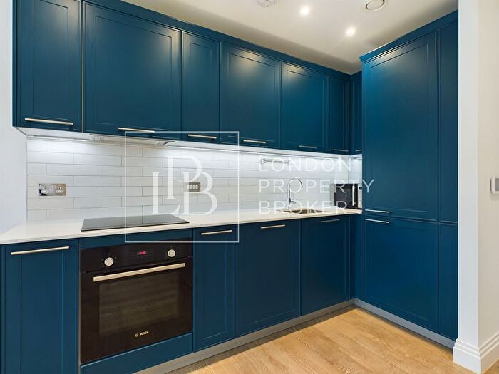 2 Bedroom Flat To Rent In Palmer Street, Reading, RG1