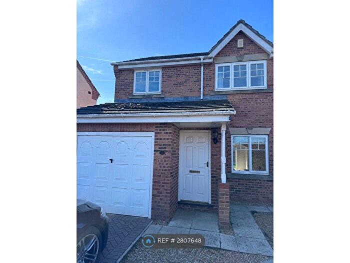 3 Bedroom Detached House To Rent In Headley Close, York, YO30