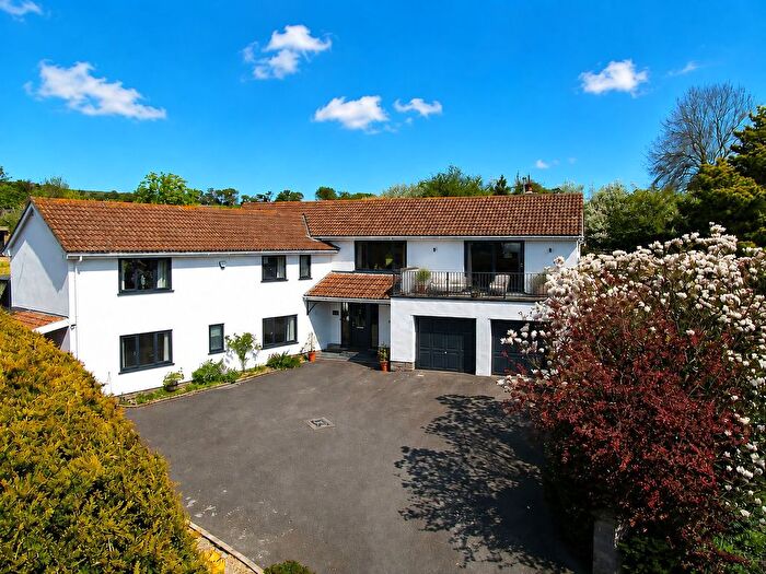5 Bedroom Detached House For Sale In Shiplate Road, Bleadon Village, Weston-Super-Mare, BS24