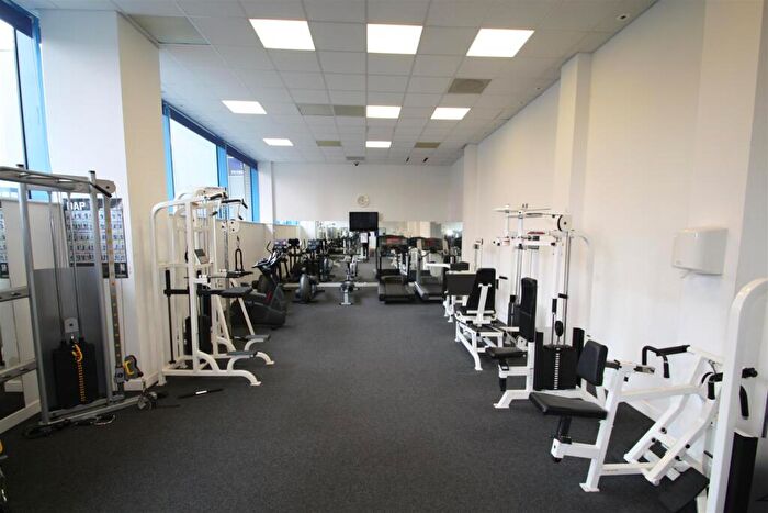 1 Bedroom Flat To Rent In West Gate Apartments, Royal Victoria Docks, E16
