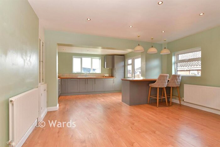 3 Bedroom Semi-Detached House For Sale In Golden Hill, Whitstable, Kent, CT5