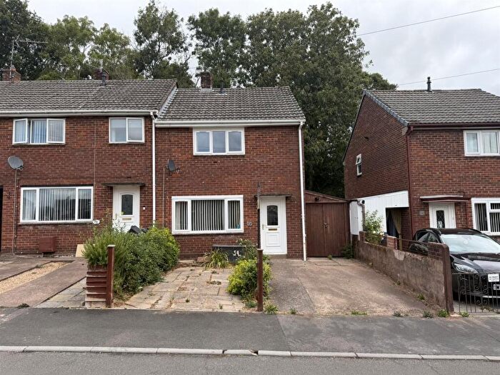 2 Bedroom House To Rent In Sunningbrook Road, Tiverton, EX16