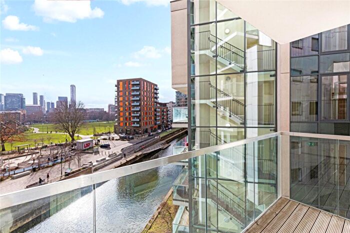 1 Bedroom Apartment To Rent In Ursula Gould Way, E14