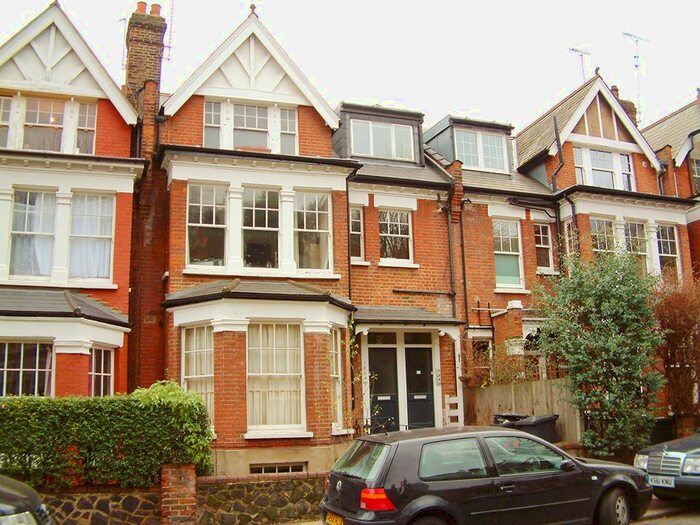 2 Bedroom Flat To Rent In Muswell Hill Road, London, N10