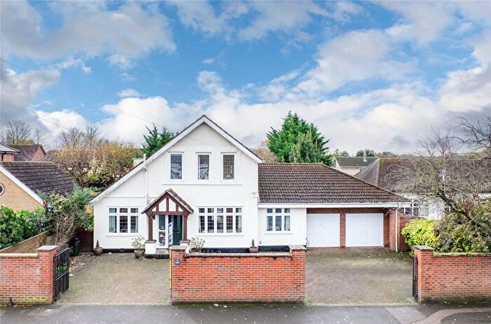 4 Bedroom Detached House For Sale In Woodside, Wigmore, Kent, ME8