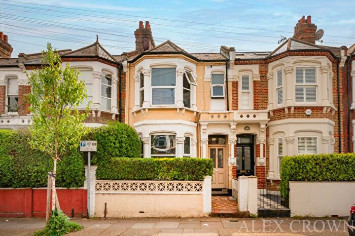 2 Bedroom Flat To Rent In Mortimer Road, Kensal Rise, NW10