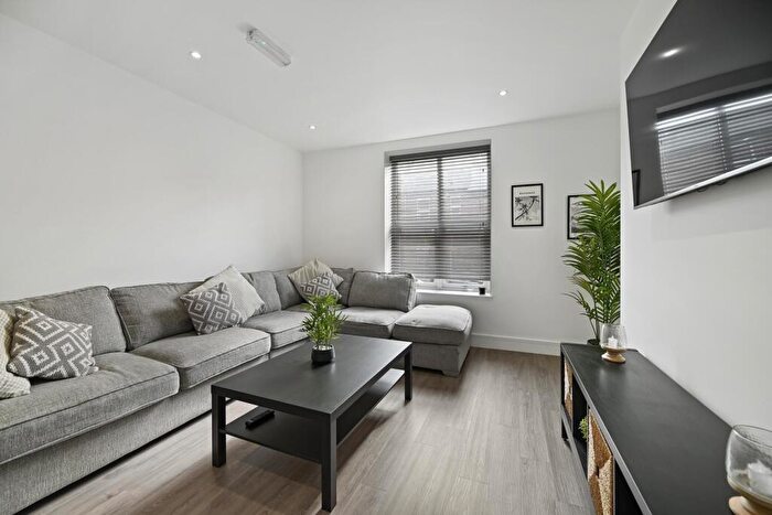 9 Bedroom House To Rent In Brunswick Street, Sheffield, S10