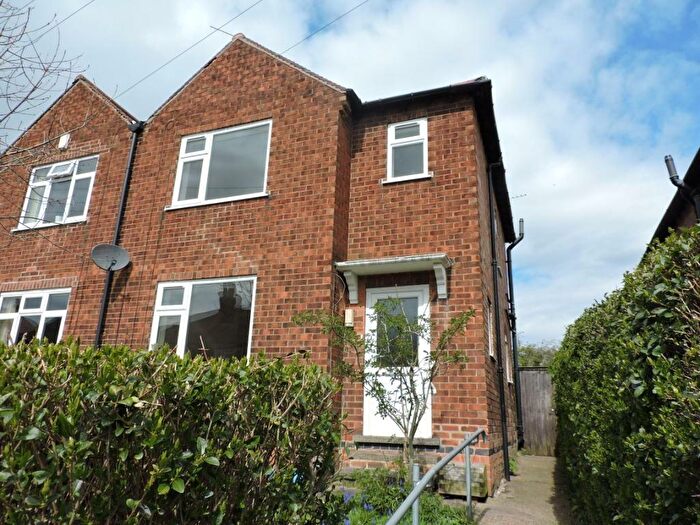 3 Bedroom Semi-Detached House To Rent In Derry Hill Road, Redhill, NG5