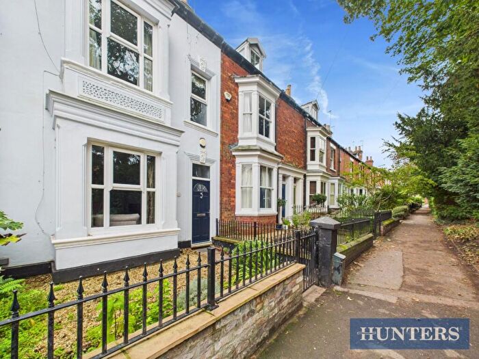 3 Bedroom Terraced House For Sale In Woodlands, Beverley, HU17