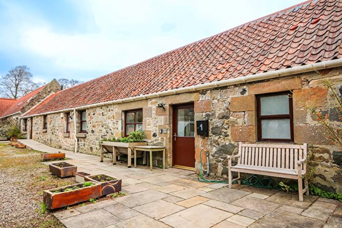 1 Bedroom Barn Conversion To Rent In The Cottages, Drumcrosshall, Bathgate, EH48