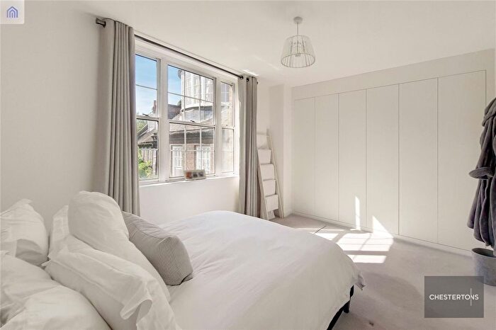 2 Bedroom Flat To Rent In Burlington Lane, Chiswick, W4