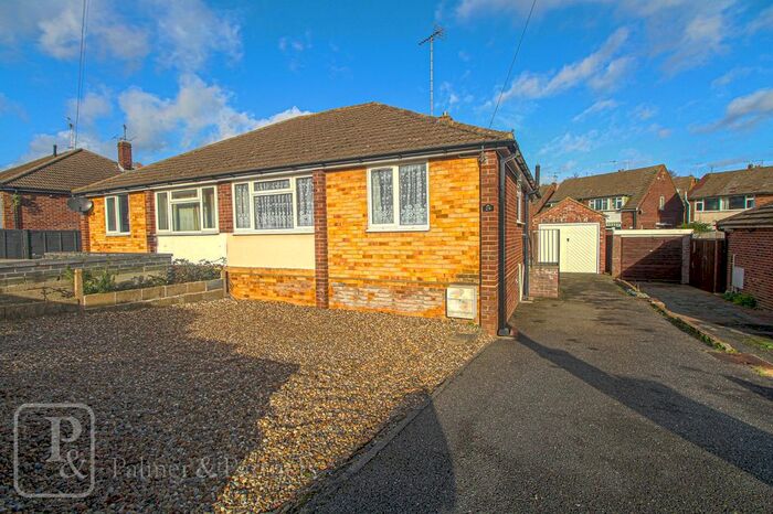2 Bedroom Bungalow To Rent In Prior Way, Colchester, Essex, CO4