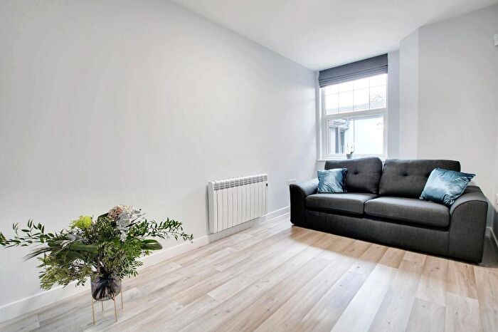 1 Bedroom Flat To Rent In Houlditch Road, Dhian House, LE2